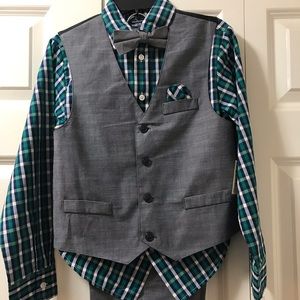 Boys Nautica 4 piece set
